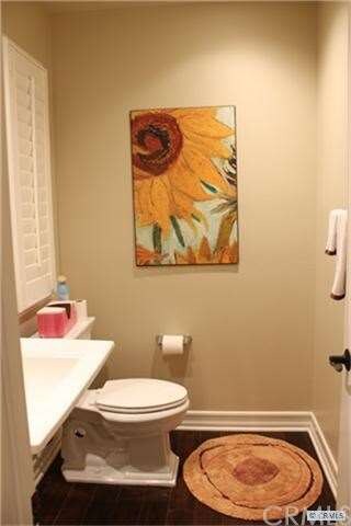 GUEST BATHROOM AT ENTRYWAY