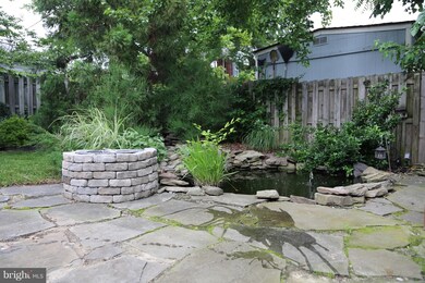 5911 Monticello Rd, Alexandria, VA 22303 - photo 4