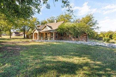 177 Miramar Cir, Weatherford, TX 76085 - photo 2