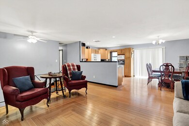 3365 Virginia St, Columbus, IN 47203 - photo 5