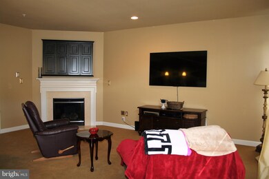 639 Kingfisher Ave, Gaithersburg, MD 20877 - photo 7