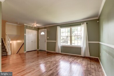 9127 Mchenry Ln, Lanham, MD 20706 - photo 4