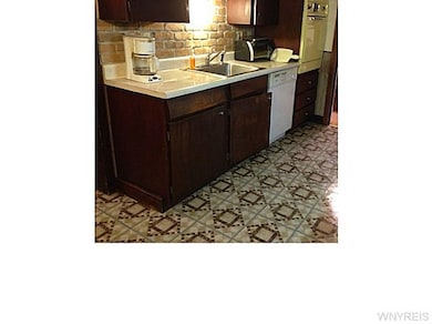 1296 Abington Place, North Tonawanda, NY 14120 - photo 6