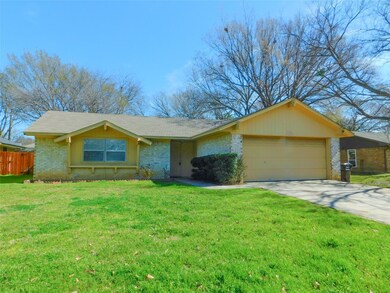 2303 Jacqueline Dr, Denton, TX 76205 - photo 3