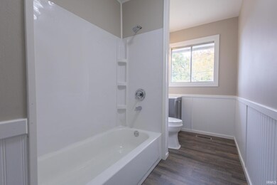 1130 Larch Ln, Fort Wayne, IN 46825 - photo 5