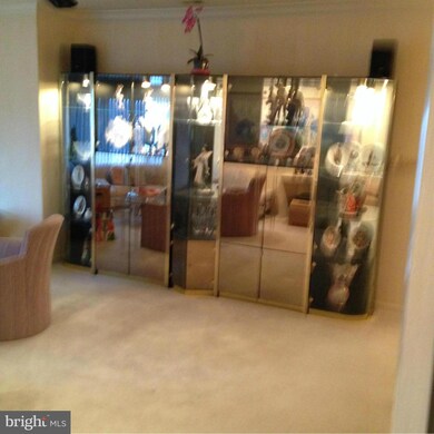 3031 Fallstaff Rd unit 602C, Baltimore, MD 21209 - photo 6