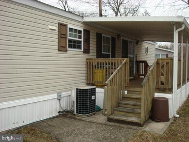 6 South Dr, Hightstown, NJ 08520 - photo 2