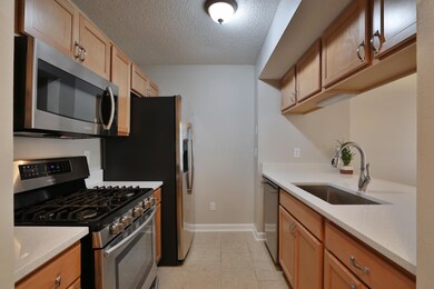 2507 Hyacinth Ln unit 57D, Columbus, OH 43235 - photo 5