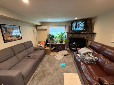 191 Atlantic Place, Hauppauge, NY 11788 - photo 2