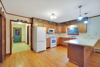 27 Hunt St, Fairfax, VT 05454 - photo 6