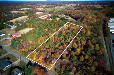 124 River Rd, Boonville, NC 27011 - photo 2