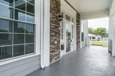 123 Orange St, Oxford, NC 27565 - photo 3