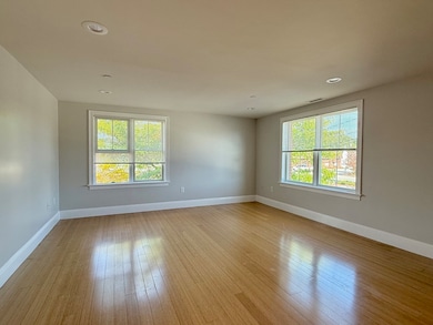 409 Main St unit 302, Woburn, MA 01801 - photo 4