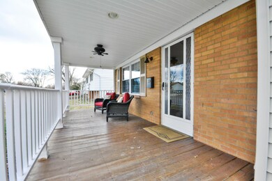 6285 Faircrest Rd, Columbus, OH 43229 - photo 4