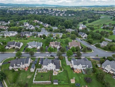 2183 Rolling Meadow Dr, Macungie, PA 18062 - photo 4