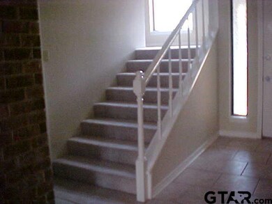 933 933 Creekside, Tyler, TX 75703 - photo 4