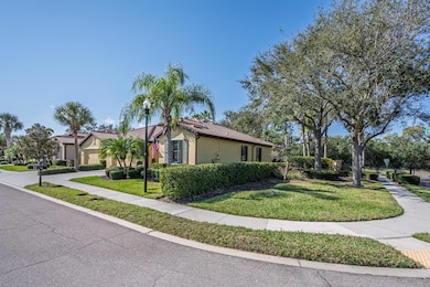 5503 Sunset Falls Dr, Apollo Beach, FL 33572 - photo 3