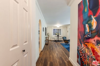 625 N Flores St unit 101, West Hollywood, CA 90048 - photo 3