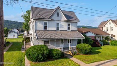 820 E 2nd St, Nescopeck, PA 18635 - photo 3