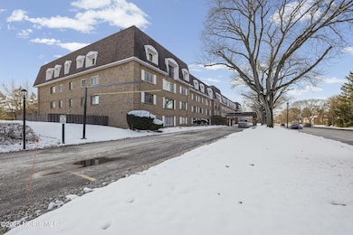 4343 W Bancroft St, Ottawa Hills, OH 43615 - photo 3