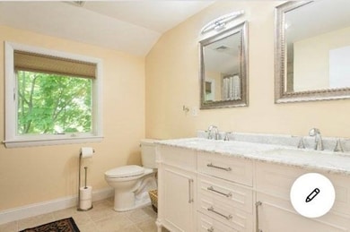 22 Perth Rd unit A, Arlington, MA 02476 - photo 6