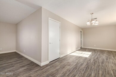 5803 W Wilshire Dr, Phoenix, AZ 85035 - photo 7