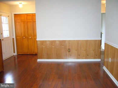 1303 Fairbourne Ct unit 1303, Lansdale, PA 19446 - photo 5