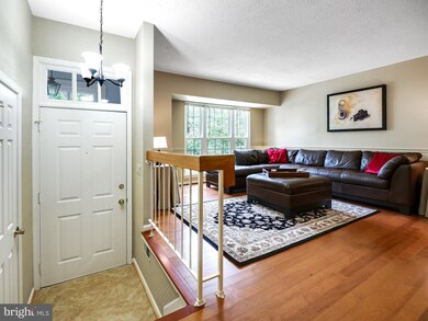 12204 Wye Oak Commons Cir unit 46, Burke, VA 22015 - photo 2