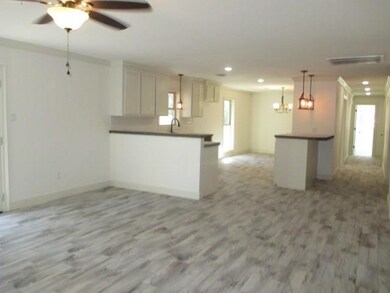 127 Holly Moore Dr, Pineville, LA 71360 - photo 4