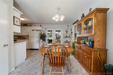 607 Hickory Dr, Cleveland, OK 74020 - photo 7