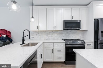 1436 Haubert St, Baltimore, MD 21230 - photo 6