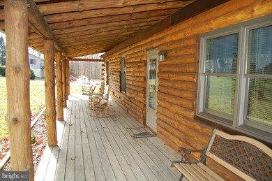 12804 Quirauk School Rd, Sabillasville, MD 21780 - photo 4