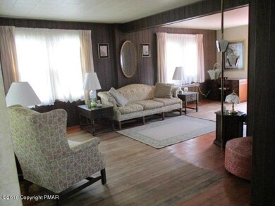 731 Center Ave, Jim Thorpe, PA 18229 - photo 3