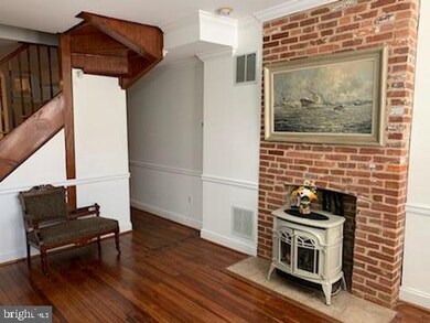 249 S Regester St, Baltimore, MD 21231 - photo 4