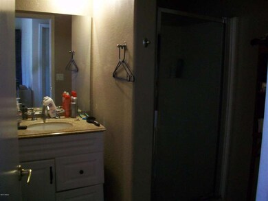 BATHROOM DOWNSTAIRS