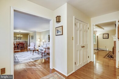 11420 Old Prospect Hill Rd, Glenn Dale, MD 20769 - photo 6