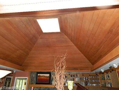 Living Room. Vaulted Ceilings.