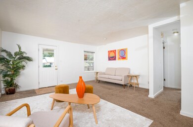 1527 NW 10th St, Bend, OR 97701 - photo 5