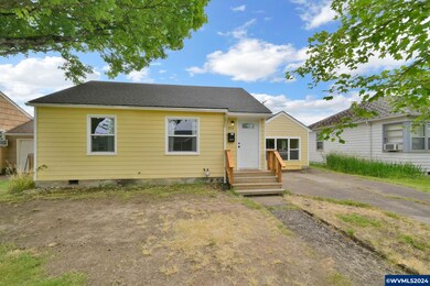 1050 14th Ave SW, Albany, OR 97321 - photo 6