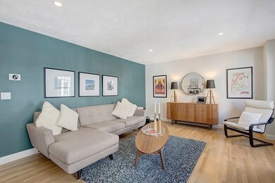 118 Smith St unit 3, Lowell, MA 01851 - photo 4