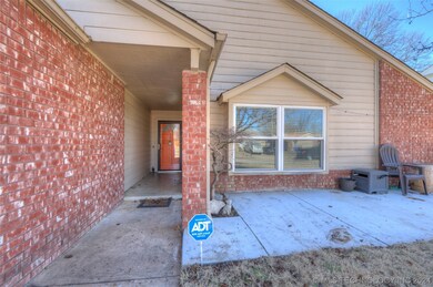 1305 W Durham St, Broken Arrow, OK 74011 - photo 2