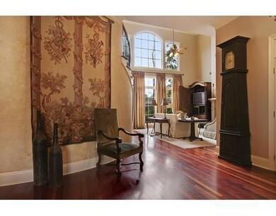 Foyer.
