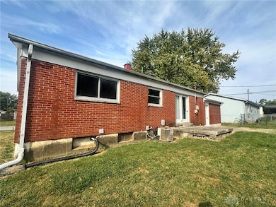 1144 Hawthorne Dr, Sidney, OH 45365 - photo 4