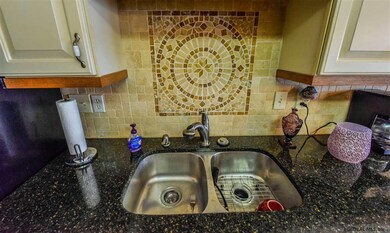 312 Cambridge Manor Dr, Schenectady, NY 12302 - photo 7