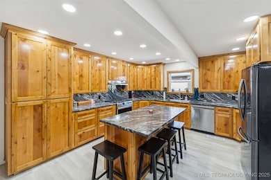 1216 N Sioux Ave, Claremore, OK 74017 - photo 6