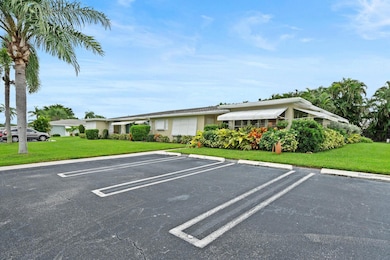 152 High Point Blvd unit D, Delray Beach, FL 33445 - photo 5