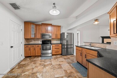 11434 Wandering Pines Ln, Jacksonville, FL 32258 - photo 7