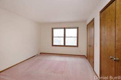 2213 Mapleton St NE unit 133, Grand Rapids, MI 49505 - photo 6