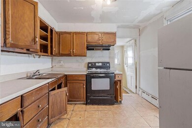 1322 W Gordon St, Allentown, PA 18102 - photo 7