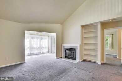 2220 Springwood Dr unit K, Reston, VA 20191 - photo 2
